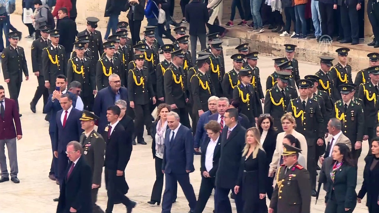 KKTC Ankara Büyükelçisi Köprülü Anıtkabir'i ziyaret etti - ANKARA