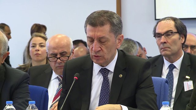 Bakan Selçuk - İlköğretim ve ortaöğretim öğrencilerine verilen burs ve pansiyon hizmetleri - TBMM