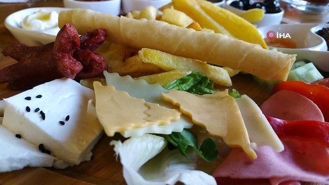 Serpme kahvaltı israfı 100 milyar lirayı aştı