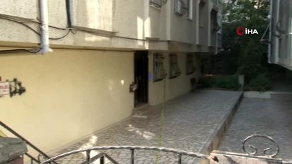 AFAD, Bakırköy'de ölen ailenin evindeki incelemelerini tamamladı