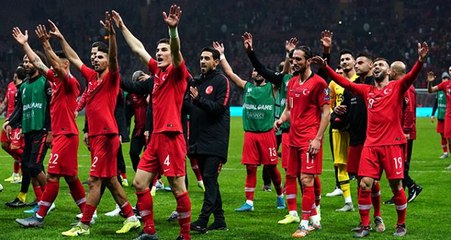 Avrupa'nın devleri, milli oyuncularımızı transfer etmek için sıraya girdi!