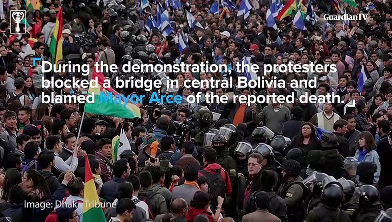 How protesters humiliate, covered in paint and forcibly cut off Bolivian mayor's hair