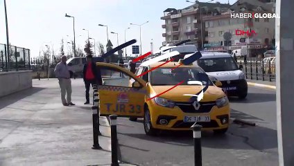 Hastane önünde tartıştığı yolcu taksiciyi bacağından vurdu