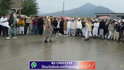 Dir ma JUI Karkonan Dharne ke Daoran Aankh Macholi se Mahzooz Ho Rahe Hain.