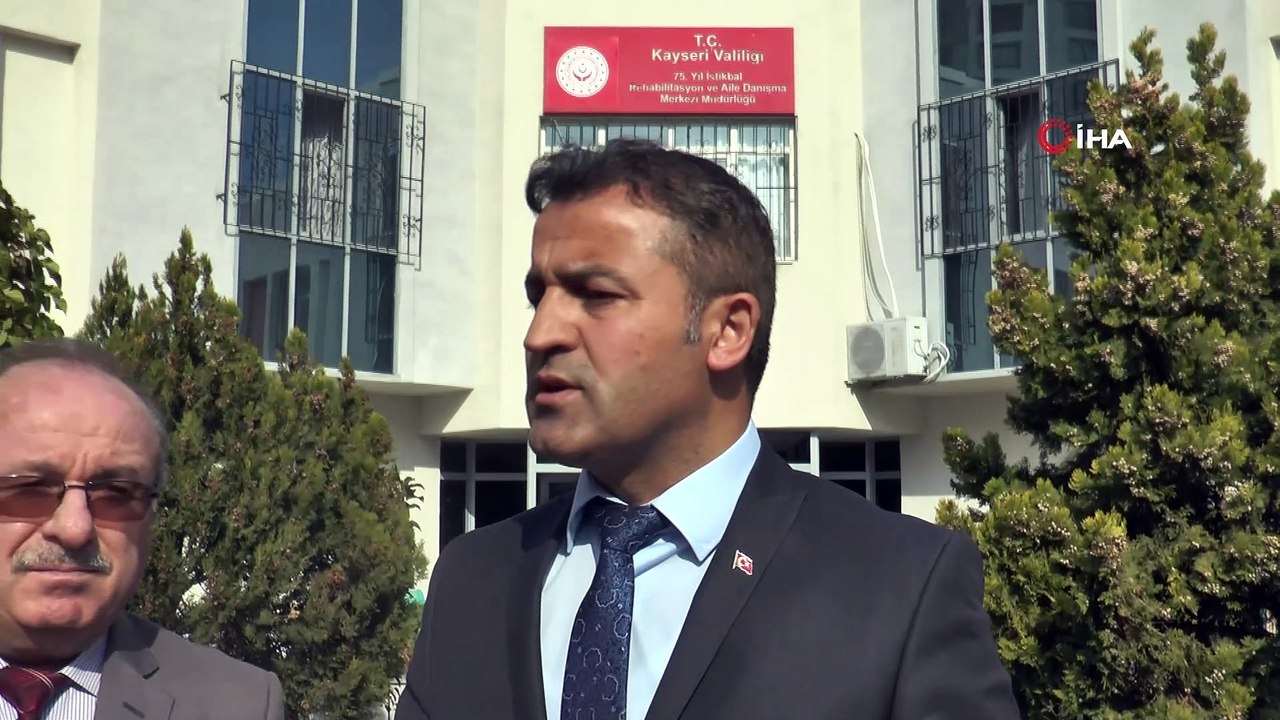 aile ve sosyal politikalar il muduru ozer olayda bir darp yoktur sadece usul ve yontem acisindan hatali bir davranis vardir dailymotion video