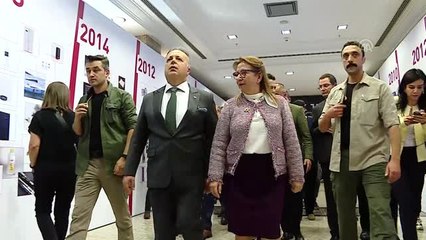 Bakan Pekcan, Design Week Turkey sergi alanını gezdi