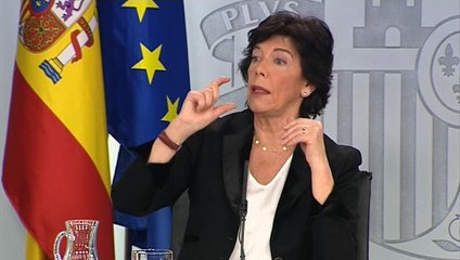 Celaá dice que "las familias no tienen nada que temer" al elegir centro educativo