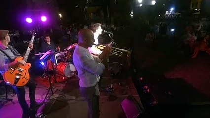 JustinMusic - Italian Swing