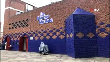 Amsterdam'da ezan sesi yükseldi