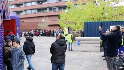 İlk defa hoparlörden ezan okundu - AMSTERDAM