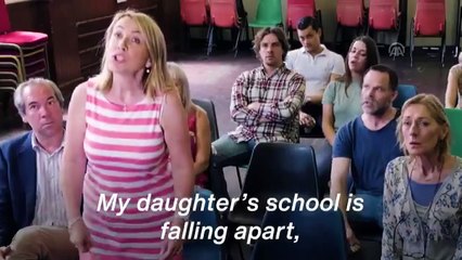 İngiltere'de muhalefet, her sorunda göçmenleri suçlayan politikacılara videoyla karşılık verdi - LONDRA