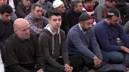 - Diyanet İşleri Başkanı Erbaş, Azerbaycan'da Cuma Namazını Kıldırdı