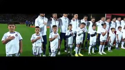 Intonirana himna pred pocetak