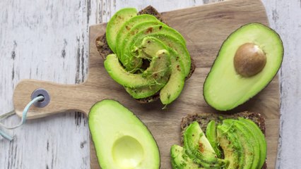 4 Healthy Reasons to Eat Avocados