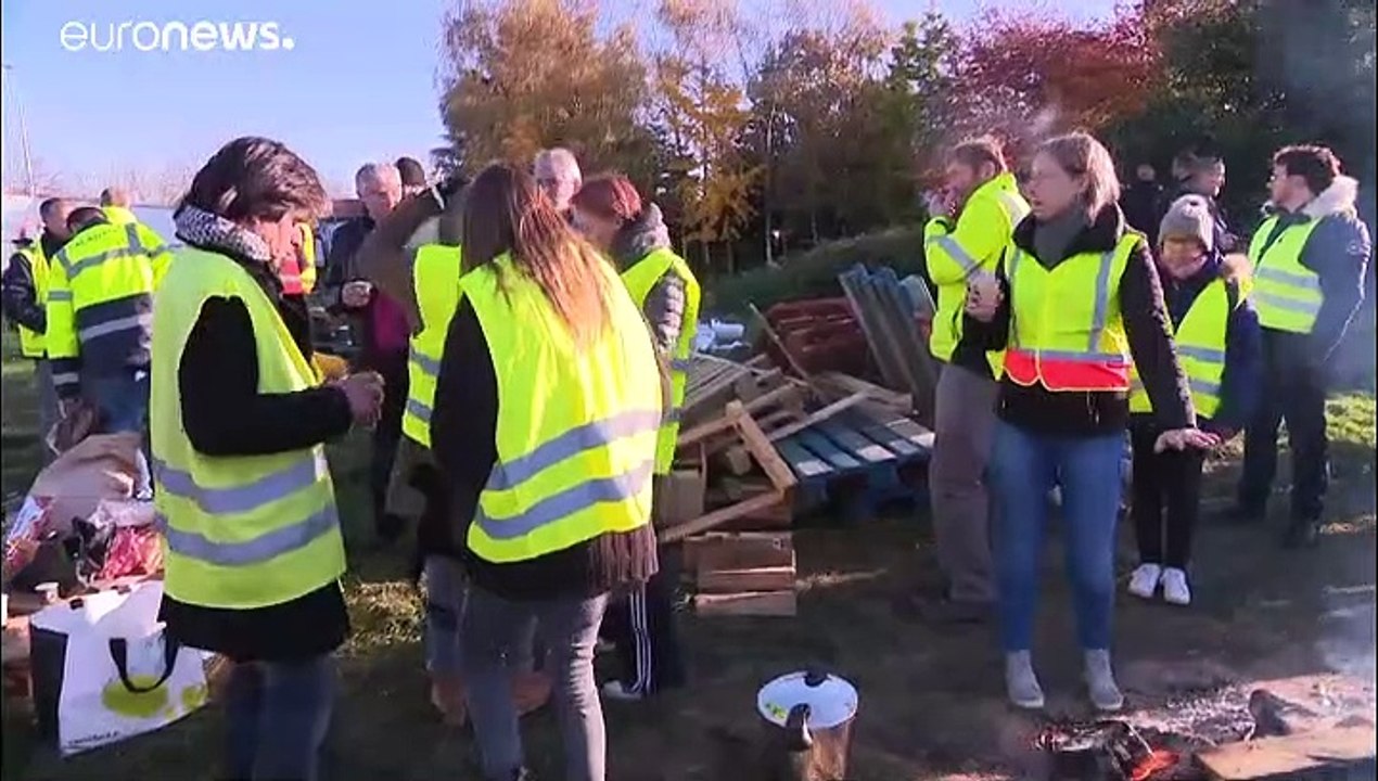 Ein Jahr Gelbwesten-Proteste - Frankreich weiter tief gespalten