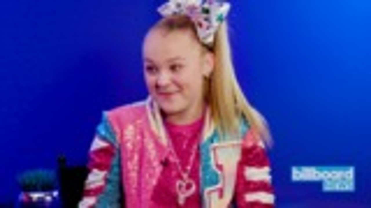 JoJo Siwa Talks New D.R.E.A.M. Tour Dates, Nick...