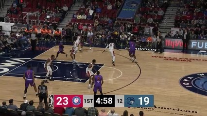 Jordan McLaughlin with one of the day's best plays!