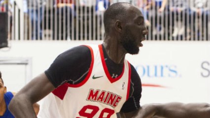 Descargar video: Two-Way Player Tacko Fall Posts 16 PTS, 13 REB & 6 BLK in Red Claws Win