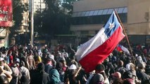 Esperanza y reparos en Chile ante acuerdo para reemplazar Constitución de Pinochet