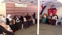 HDP önünde eylem yapan annelere öğretmenlerden destek