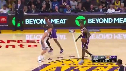 Así fue el espectacular mate de LeBron James a sus casi 35 años