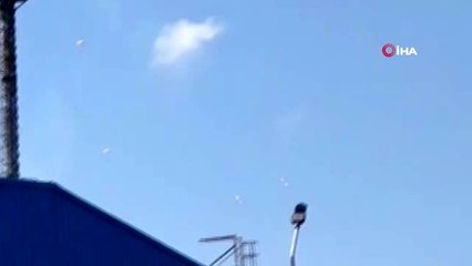 - Hindistan'da Savaş Uçağı Düştü