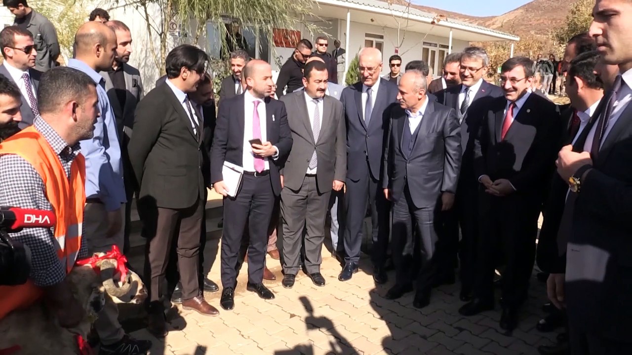 Ulaştırma ve Altyapı Bakanı Cahit Turhan, Bingöl'de