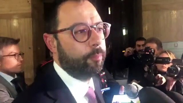 Patuanelli a margine dell’incontro con i sindacati e i vertici dell’ex Ilva di Taranto (15.11.19)