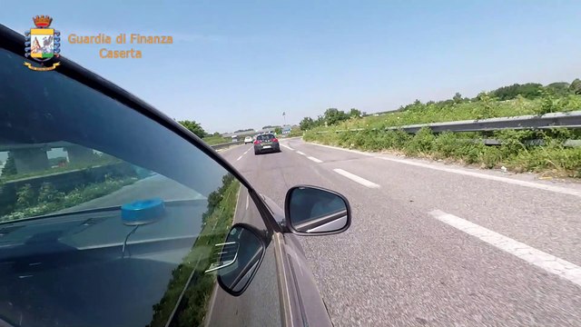 Aversa (CE) - Inquinamento, lavoro nero e furto di energia in 2 aziende calzaturiere (16.11.19)