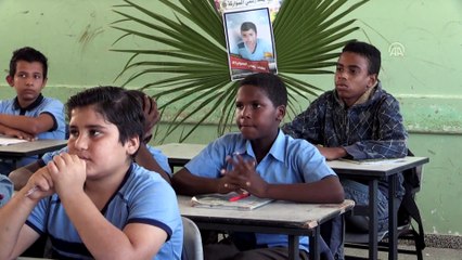 Gazze'de İsrail'in okulları hedef alması protesto edildi - GAZZE