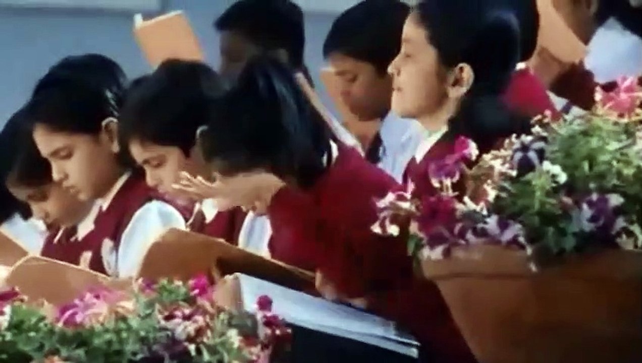 "Navi Subah Suraj Nikla" — [From "Paathshaala" - [Film 2010]] — Nana Patekar / Sushant Singh / Ali Haji / Shraddha Arya / Shahid Kapoor / Ayesha Takia Azmi, Swini Khara / Dwij yadav / Ayesha Takia | Hindi / Movie / Bollywood / Magic / Indian Collection /