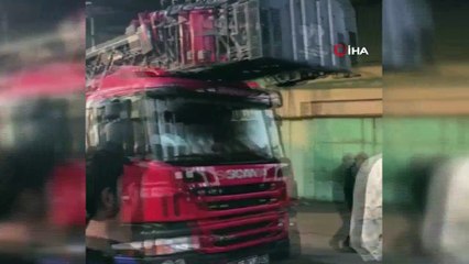 Küçükçekmece'de korkutan fabrika yangını
