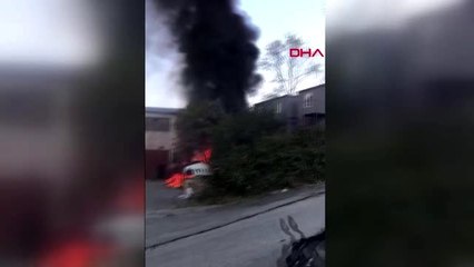 Küçükçekmece'de fabrikada korkutan yangın