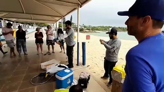 Treinamento de voluntários para chegada do óleo nas praias da Grande Vitória