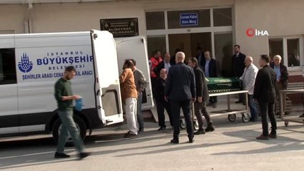 Bakırköy'de siyanürle ölen ailenin cenazeleri gasilhaneden alındı
