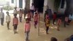 प्राथमिक विद्यालय छपरा सांडी हरदोई उत्तर प्रदेश कक्षा दो या तीन के बच्चे हैं देश का नौजवान।