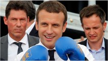 Emmanuel Macron boxeur maso ? Le président agacé que ses officiers retiennent leurs coups