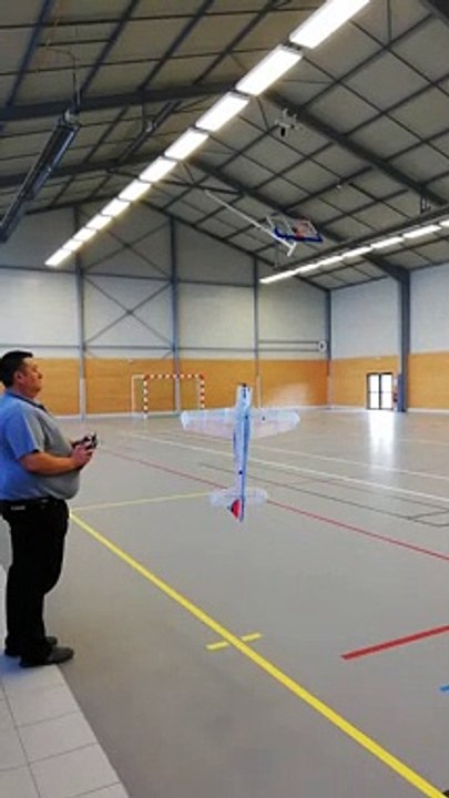 Vol indoor