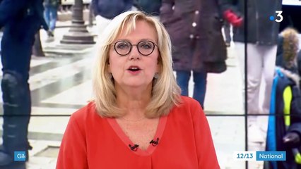 Les "gilets jaunes" réinvestissent les ronds-points pour fêter leur premier anniversaire