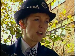 The Bill S05E05 The Chain Of Command.