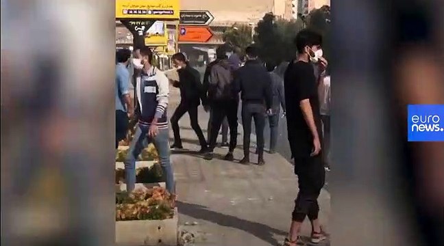 گسترش اعتراض‌ها به افزایش بهای بنزین؛ در شهرهای ایران چه می‌گذرد؟