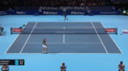 ATP : Masters - Tsitsipas bat Federer (6-3, 6-4) et va en finale