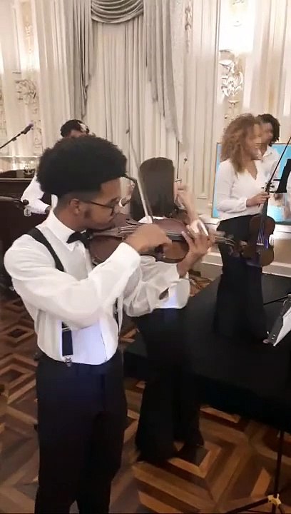 Hoje Evento Natal solidario no Clube Naval do Rio de janeiro