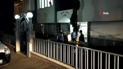 Kapıcı ve yönetici kavgasında baltalar konuştu: 1 polis yaralı
