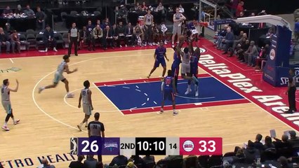 Robert Franks (16 points) Highlights vs. Grand Rapids Drive