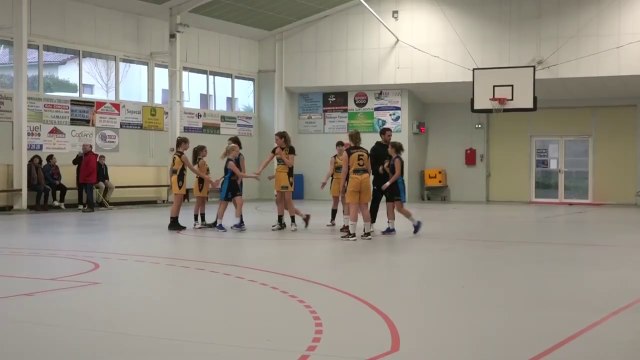 16.11.19 U15 MINIMES Filles Coupe Grhoum TBC- PRECHACQ LES BAINS 1e Partie