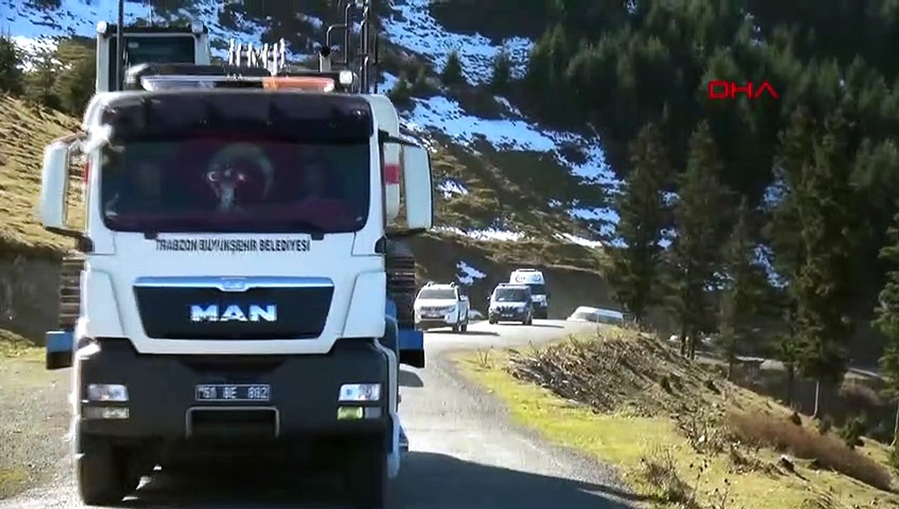 Kemal Sunal filmi gerçek oldu! Ahşap evi kamyon kasasına monte etti