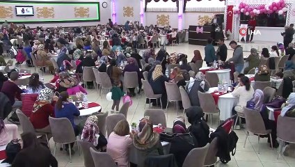 Kansere yakalanan kadın tedavi sürecini anlattı, kelimeler boğazında düğümlendi