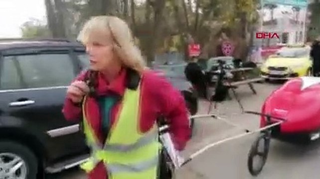 İngiltere'den Nepal'deki çocuklara yardım etmek için yola çıkan gezgin yürüyerek Türkiye'ye ulaştı