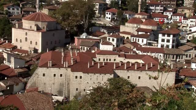 Safranbolu'ya turist yağdı... 10 ayda 1 milyondan fazla turist geldi